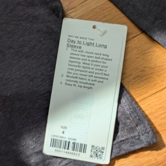 Lululemon Day to Light Long Sleeve NWT Sz 4 - Picture 4 of 5